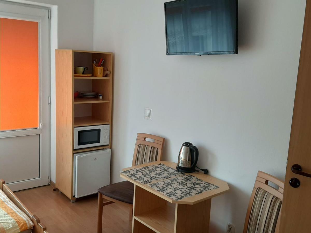 Pokoje Goscinne Zuza Władysławowo エクステリア 写真